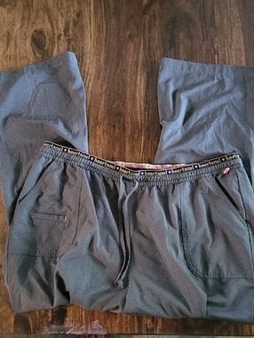 HeartSoul Men's Gray Elastic-Waist Joggers with Logo Trim